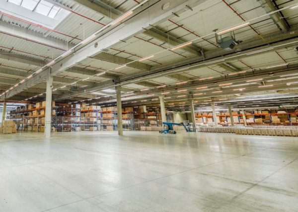 Skladová plocha Trenčín - 7.621,50  m²
